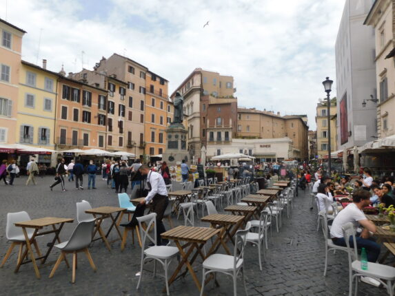 Movida in Campo de Fiori a Roma